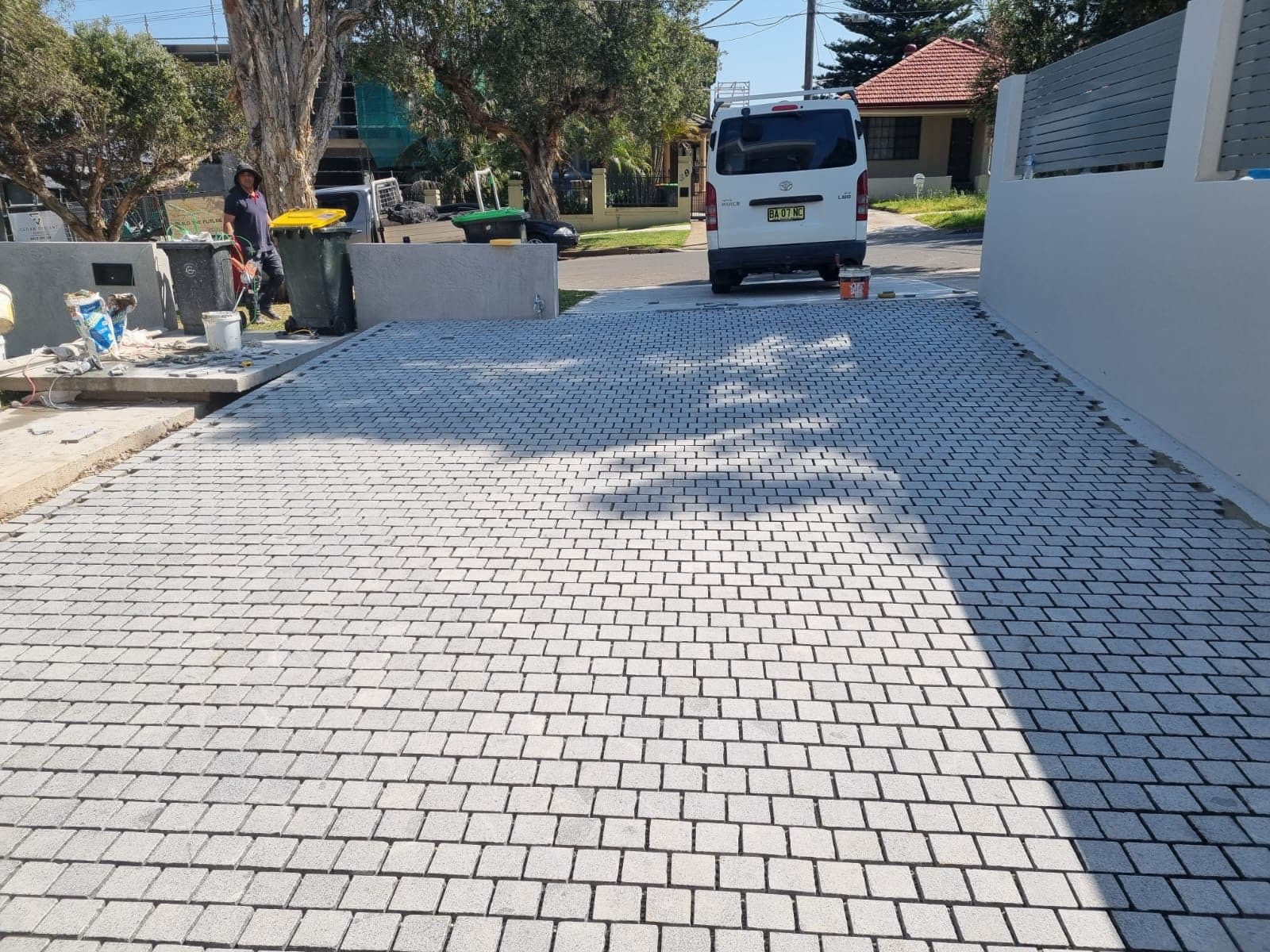 Cobblestone driveway tiling — outdoor tiling Sydney