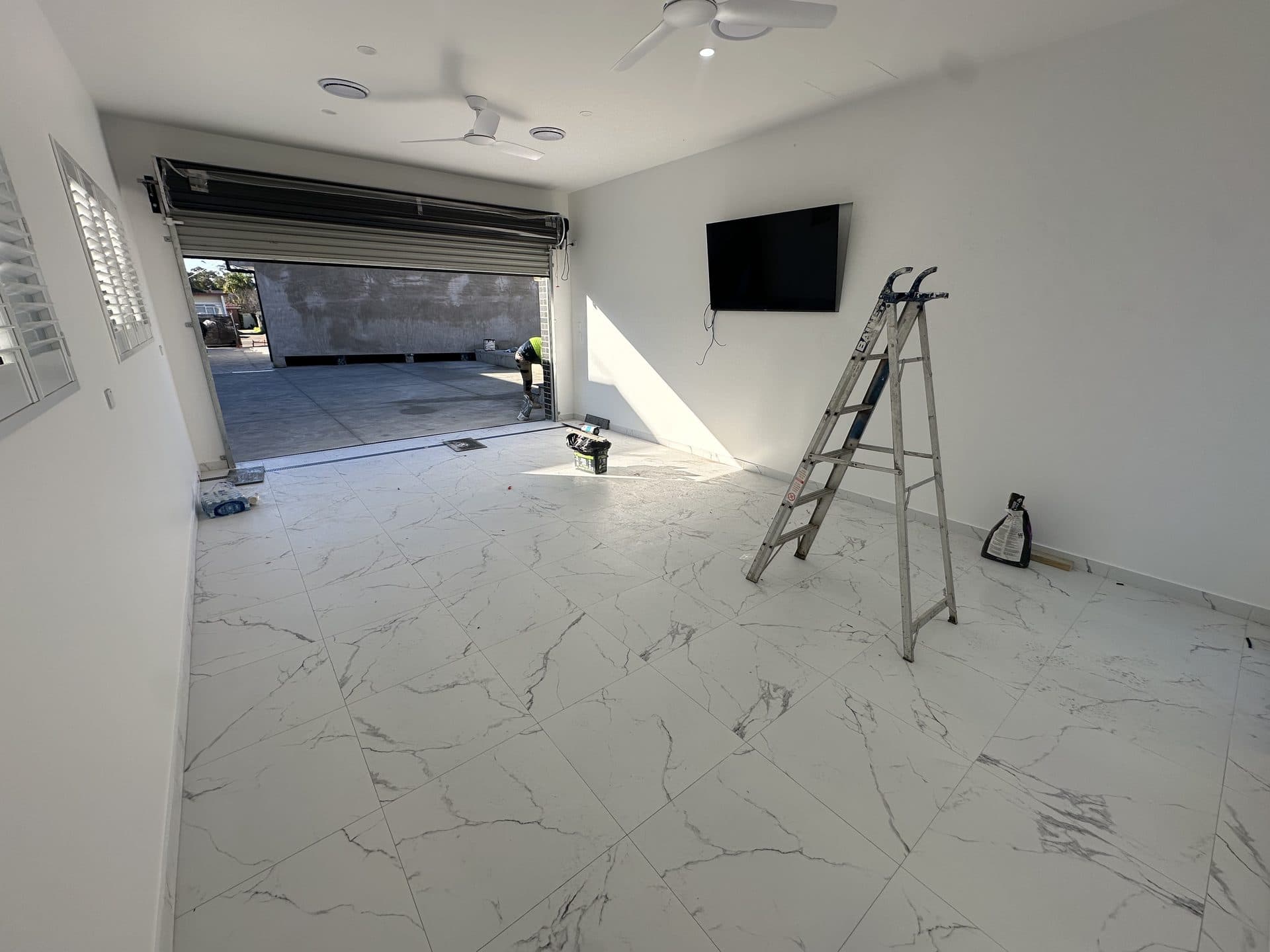 Outdoor patio tiling Sydney
